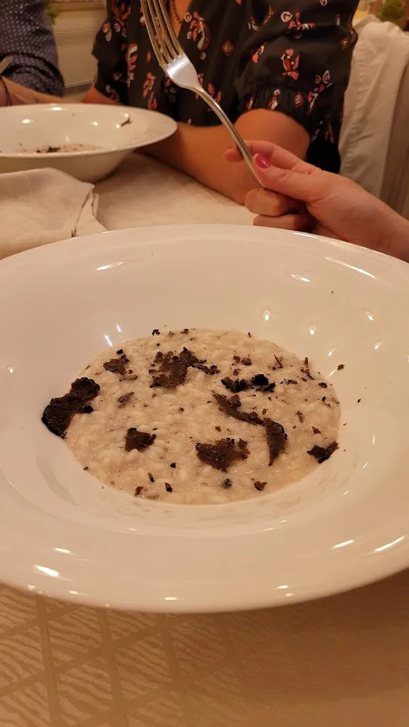 Menu_Ristorante Piccolo Mondo di Gasparella Gino_Barbarano Vicentino_image_5