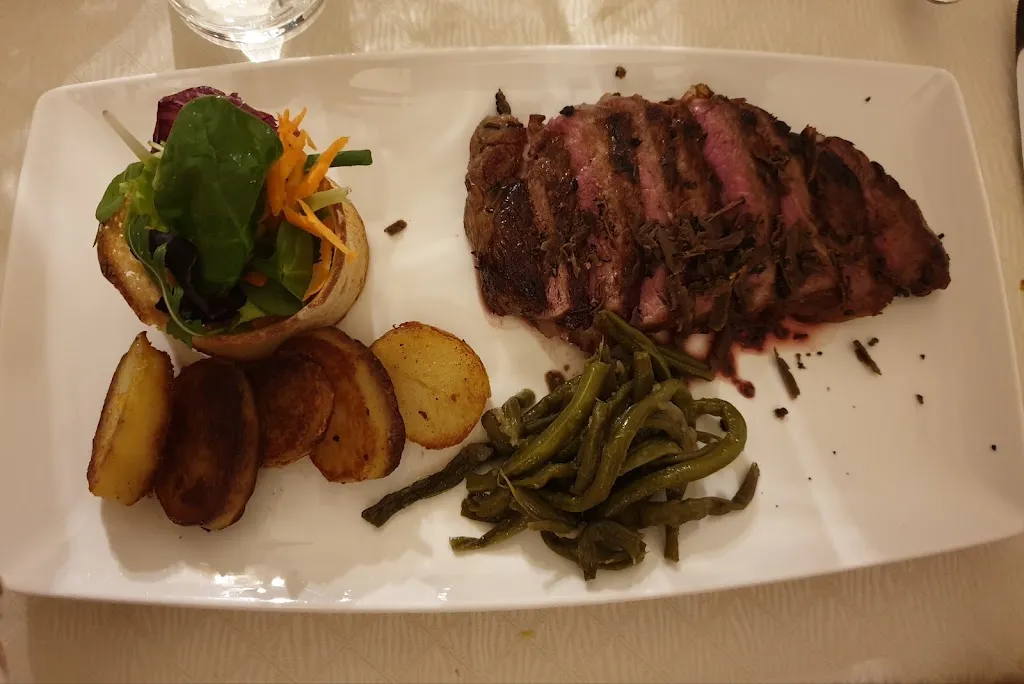 Menu_Ristorante Piccolo Mondo di Gasparella Gino_Barbarano Vicentino_image_7