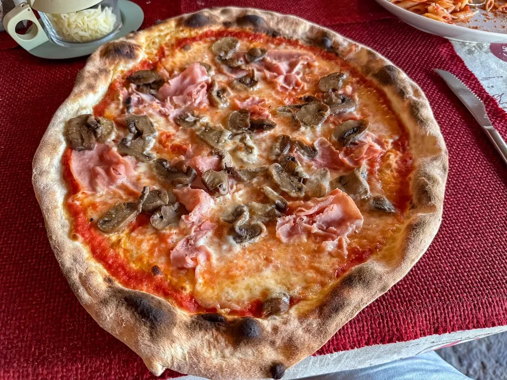 Gabì Pizzeria Ristorante_Baone_slider_image_3