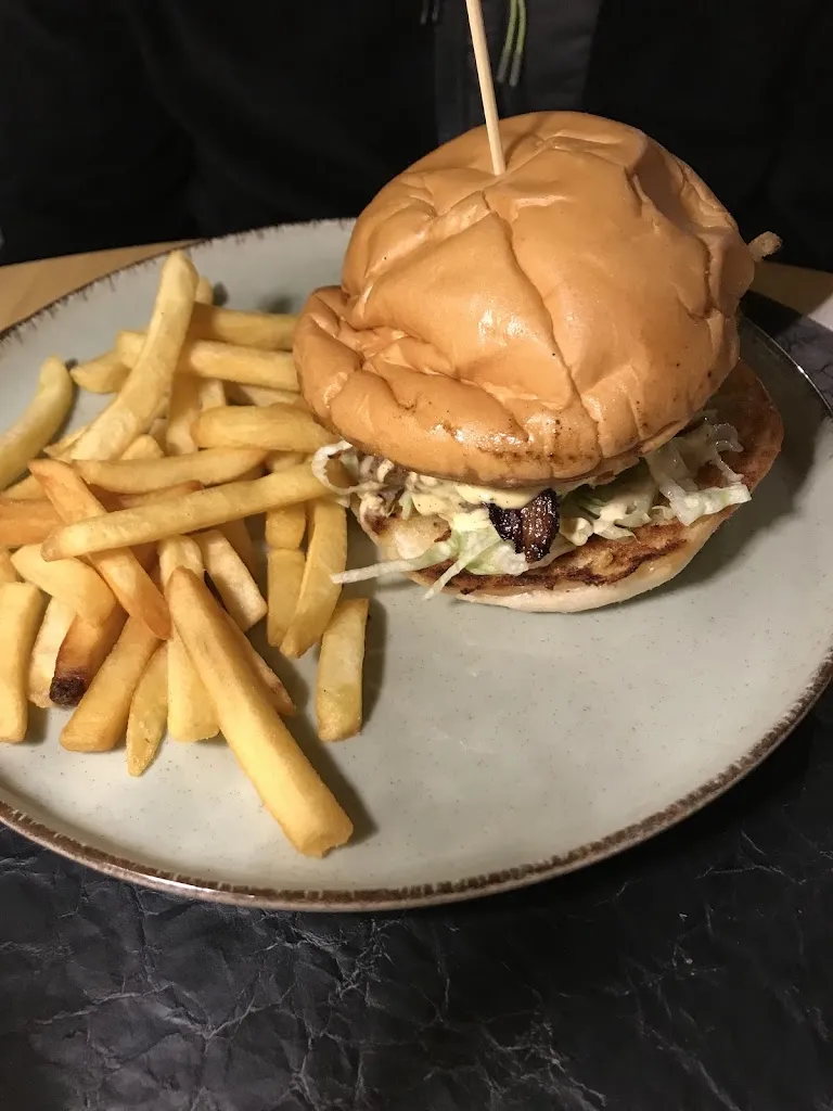 Emy Pit_Dopo Teatro_Arzignano_review