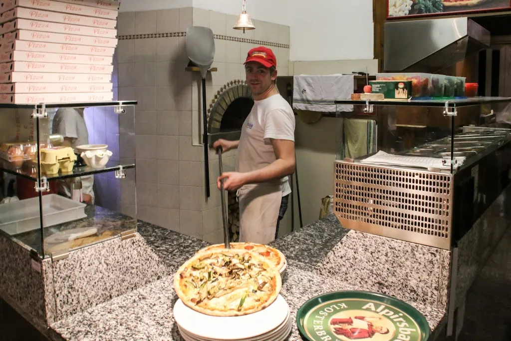 Bar Pizzeria Due Mori_Arzignano_slider_image_3