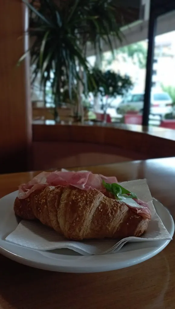 Carlotta S_Bar Fantasy_Arzignano_review