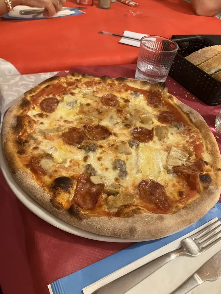 Pizzeria Ristorante Bar Ethiopia_Arzignano_slider_image_2