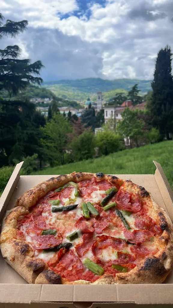 Vadim Katkov_Sandy Pizza_Arzignano_Bewertung