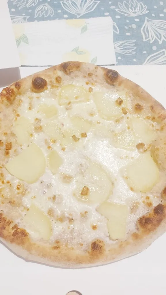 Sara Rossi_Pizzeria San Bortolo_Arzignano_review