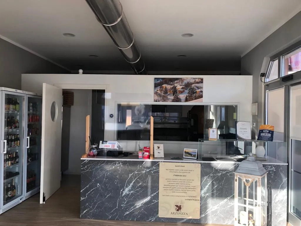 Pizzeria d'asporto Arzipizza restaurant in Arzignano