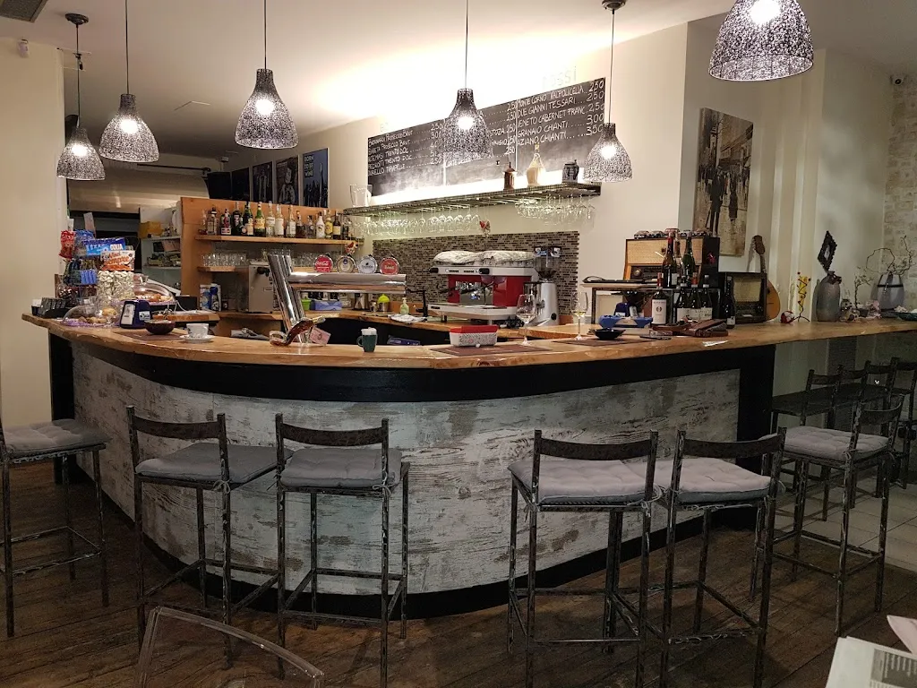 Bar Rendez Vous_Arzignano_slider_image_3