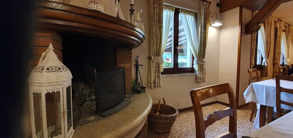 Gabriele Valentini architetto designer_Ristorante Dal Francese_Arzignano_review