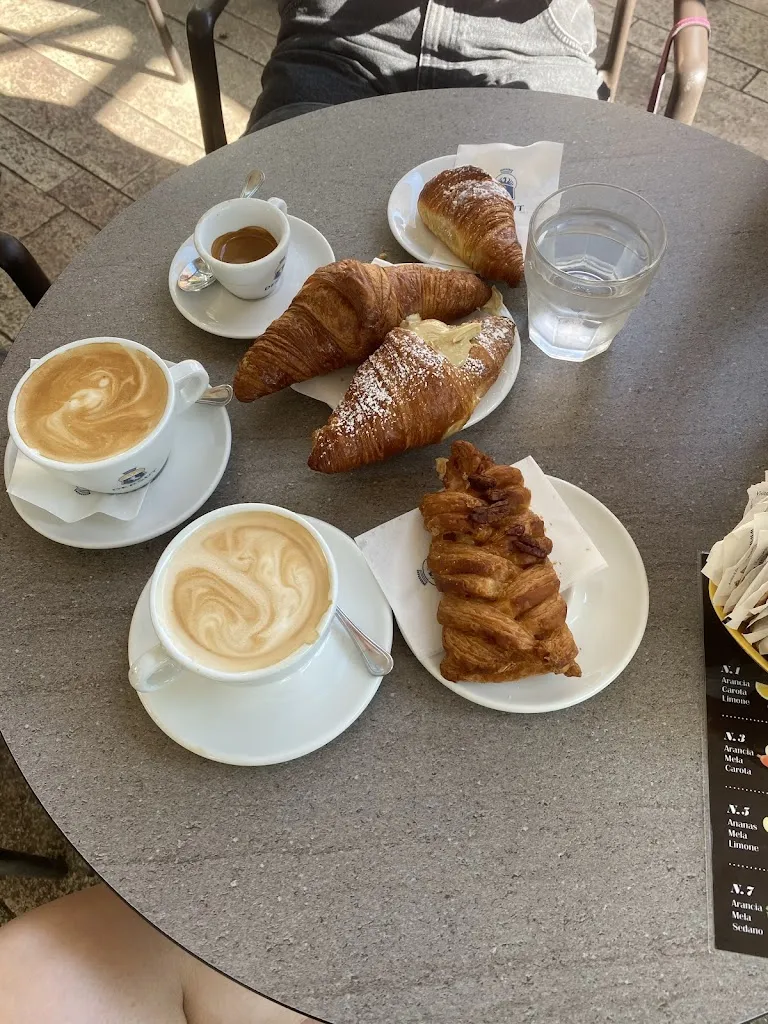 Sabrina Bison_Caffetteria Andrea e Giacomo Dersut_Arzignano_review