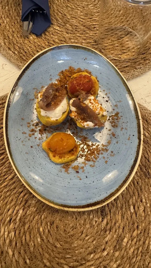 Hans Quivooy_Vicolo Matto Fishbar_Otranto_review