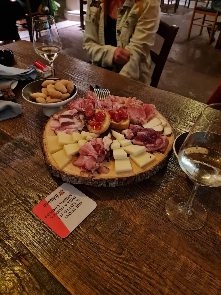 Teodor Takáč_Mucca Store - Steakhouse_Barbisano_review