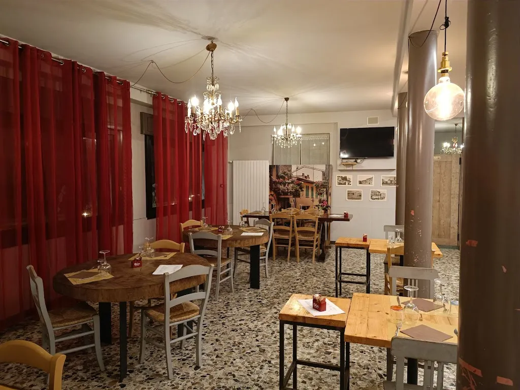 Antica Osteria Pozzi restaurant in Barbisano