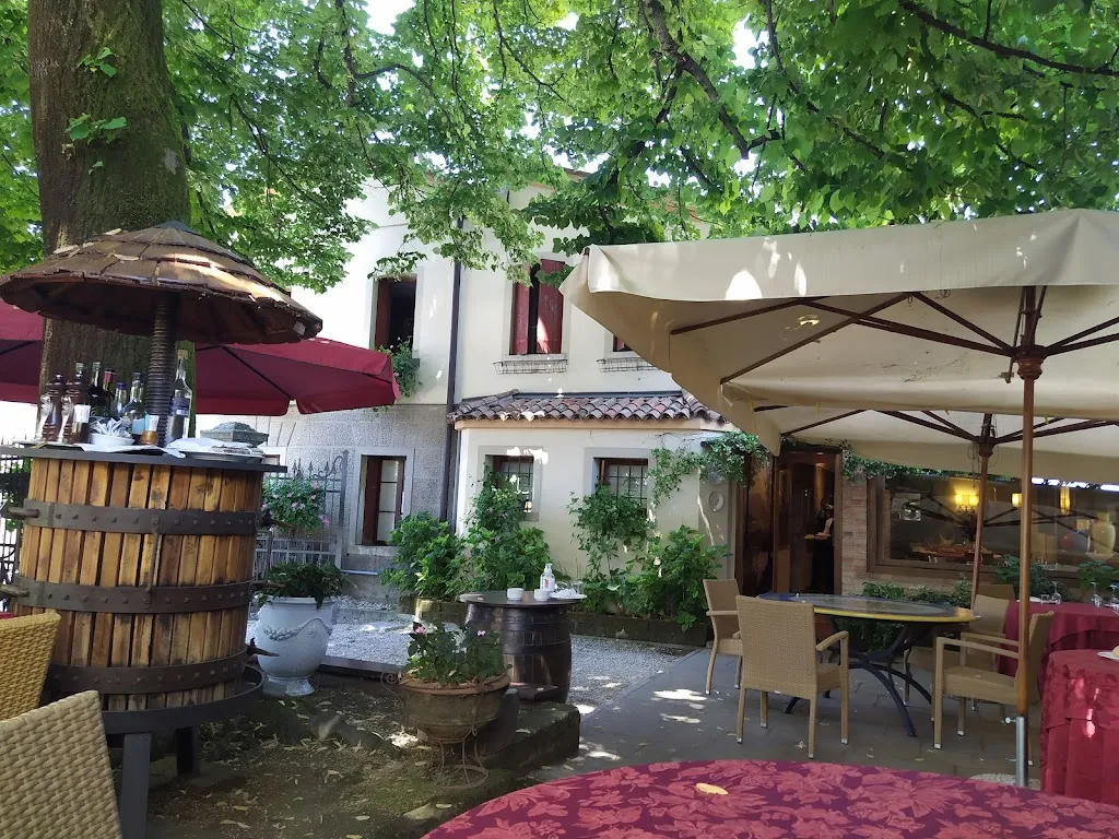 Ristorante Antica Osteria di Via Brandolini restaurant in Barbisano