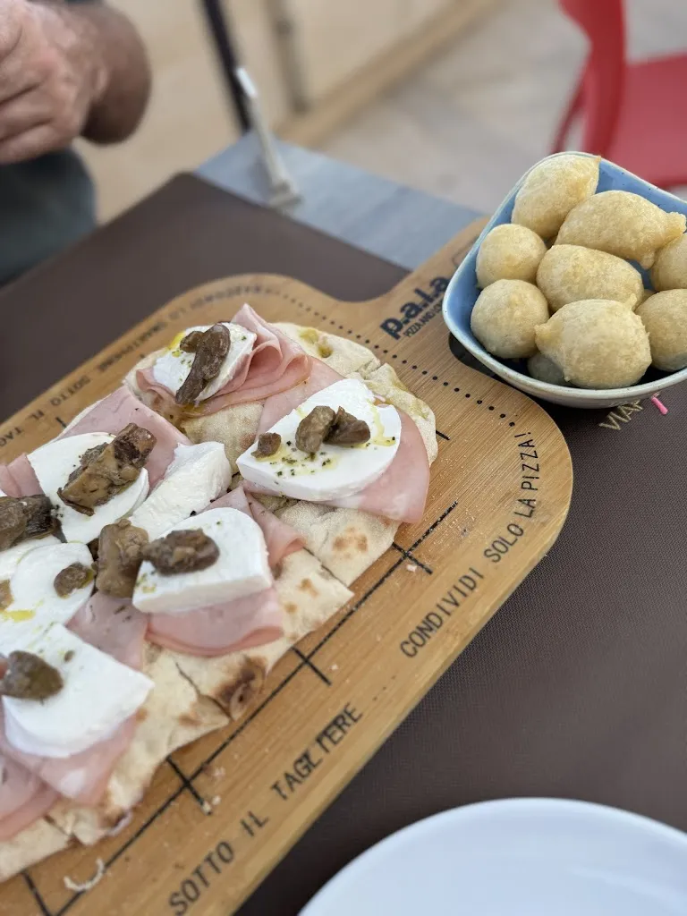 Casey Blundell_VIAPUNTA7 Tapas Restaurant_Otranto_review