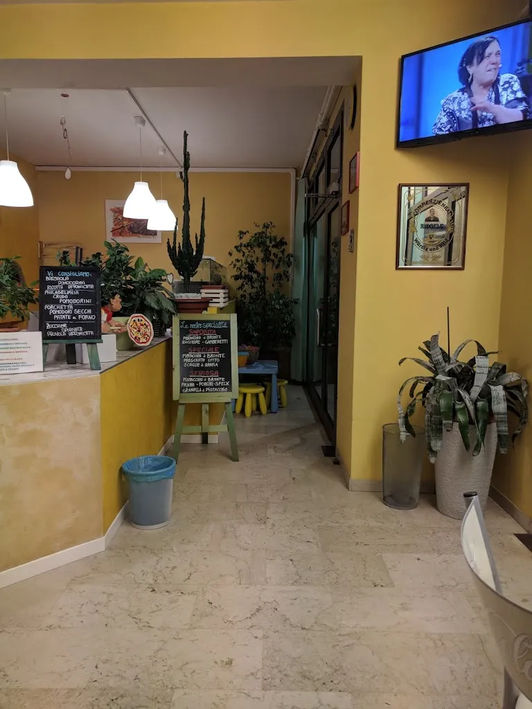 Nicolas Bortolini_Pizzeria Da Salvo Di Giudice Salvatore & C. Snc_Barbisano_recensione