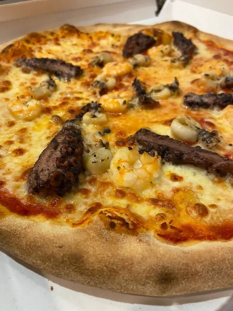 antonella lagioia_Pizzeria Al Gallo_Barbisano_review