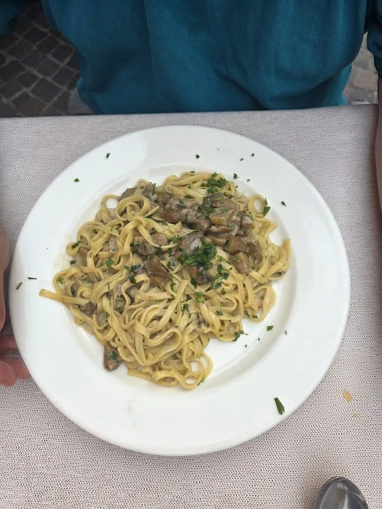 CurseOfLillith_Ristorante Pizzeria La Cantinetta_Bardolino_review