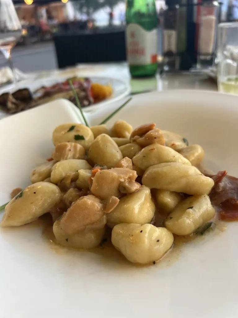 Ashlie Devincenzi_La Loggia e La Barchessa Rambaldi_Bardolino_review