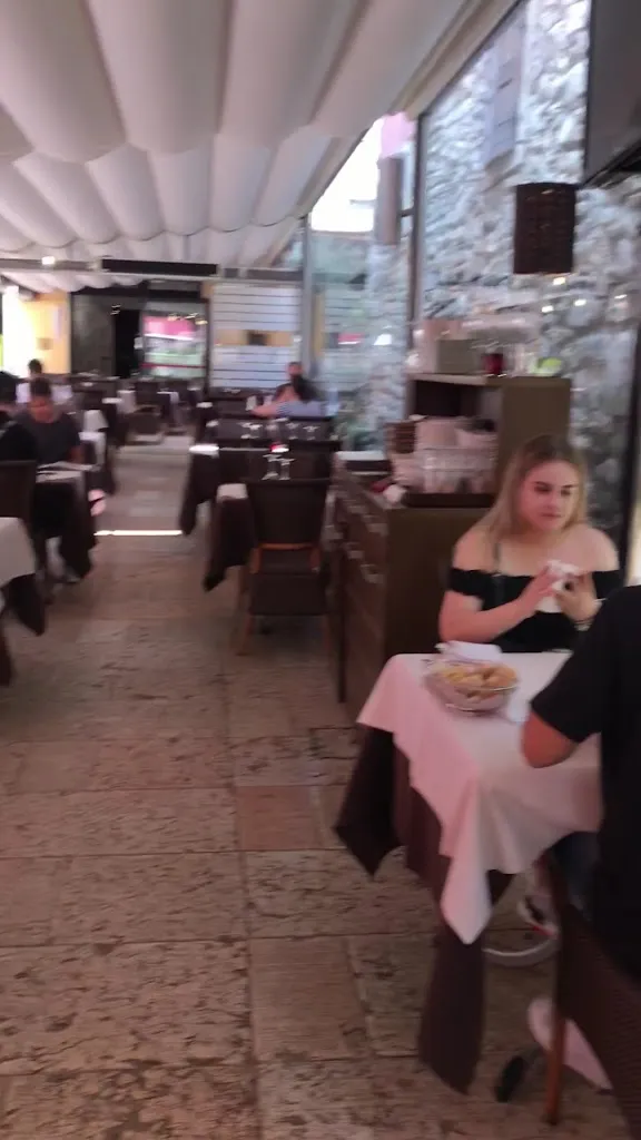 Ristorante Pizzeria Due Torri_Bardolino_slider_image_2