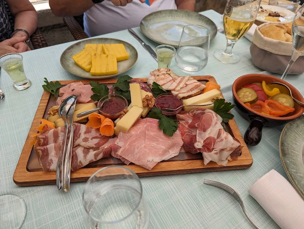 Sean Hurter_Ristorante Costadoro_Bardolino_review