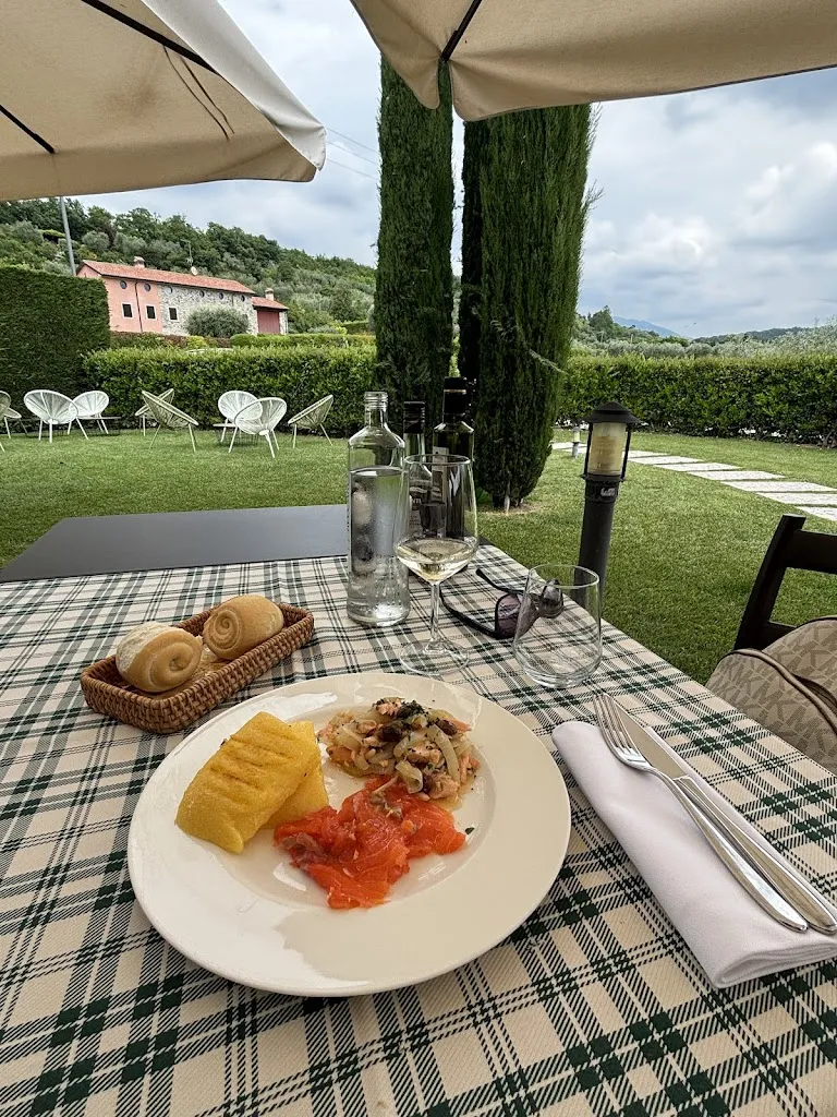 Polina Zharkova_La Rocca Punto di Ristoro_Bardolino_review