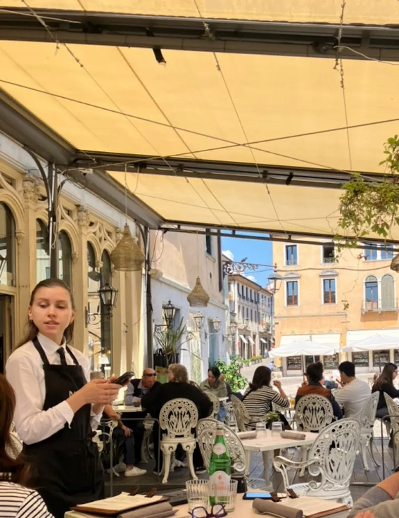 Elizabeth Giallombardo Walker_Danieli - Caffè e Ristorante_Bassano del Grappa_review