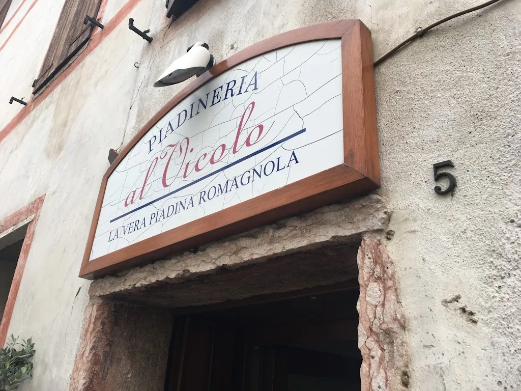 Piadineria Al Vicolo restaurant in Bassano del Grappa