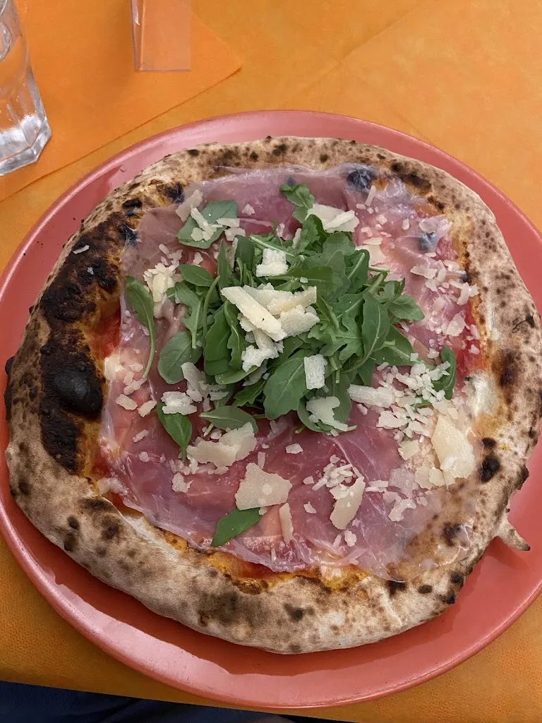 Saksham Grover_Pizzeria Sapori del Sud_Bassano del Grappa_recensione