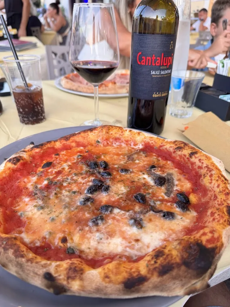 Eduardo Azevedo_Lu Tata N'zinu_Otranto_review