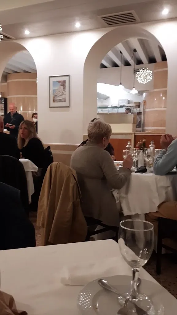 Ristorante Pizzeria Bella Capri_Bassano del Grappa_slider_image_2