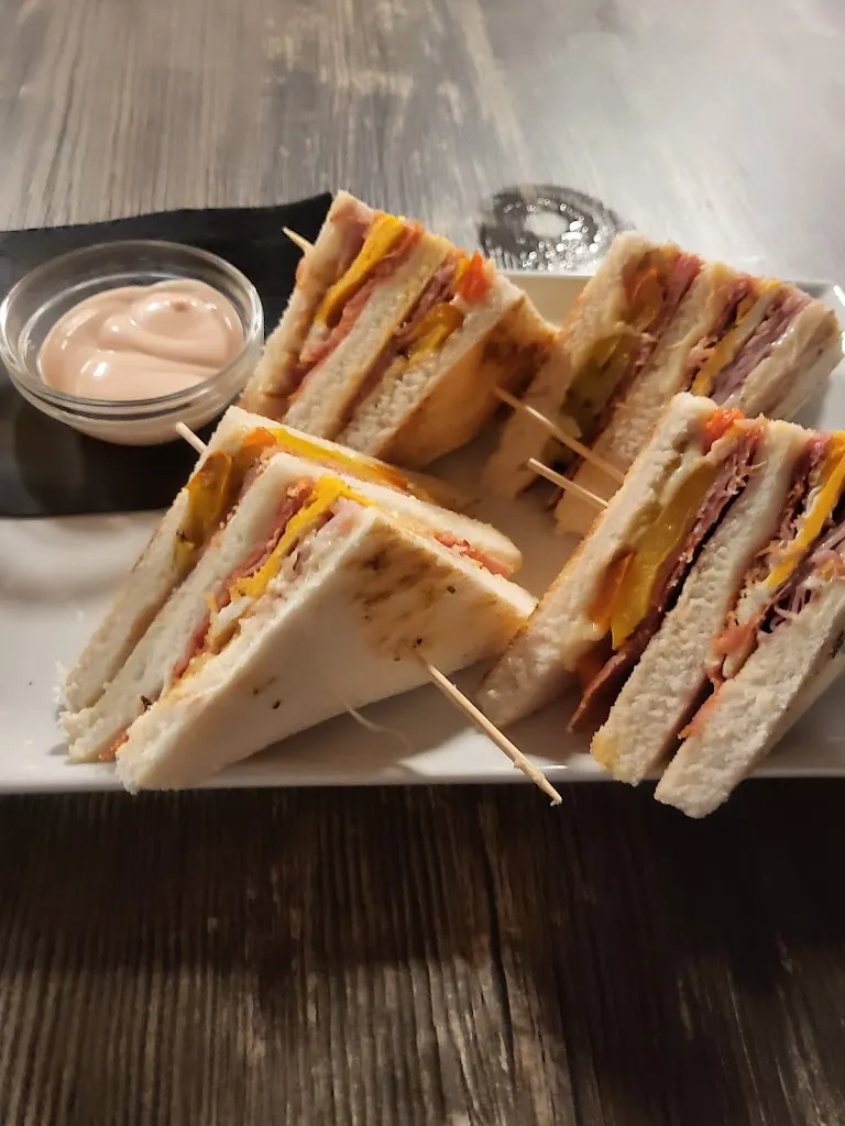 Viesturs Kalnins_Rebirth Pub_Biancade_review