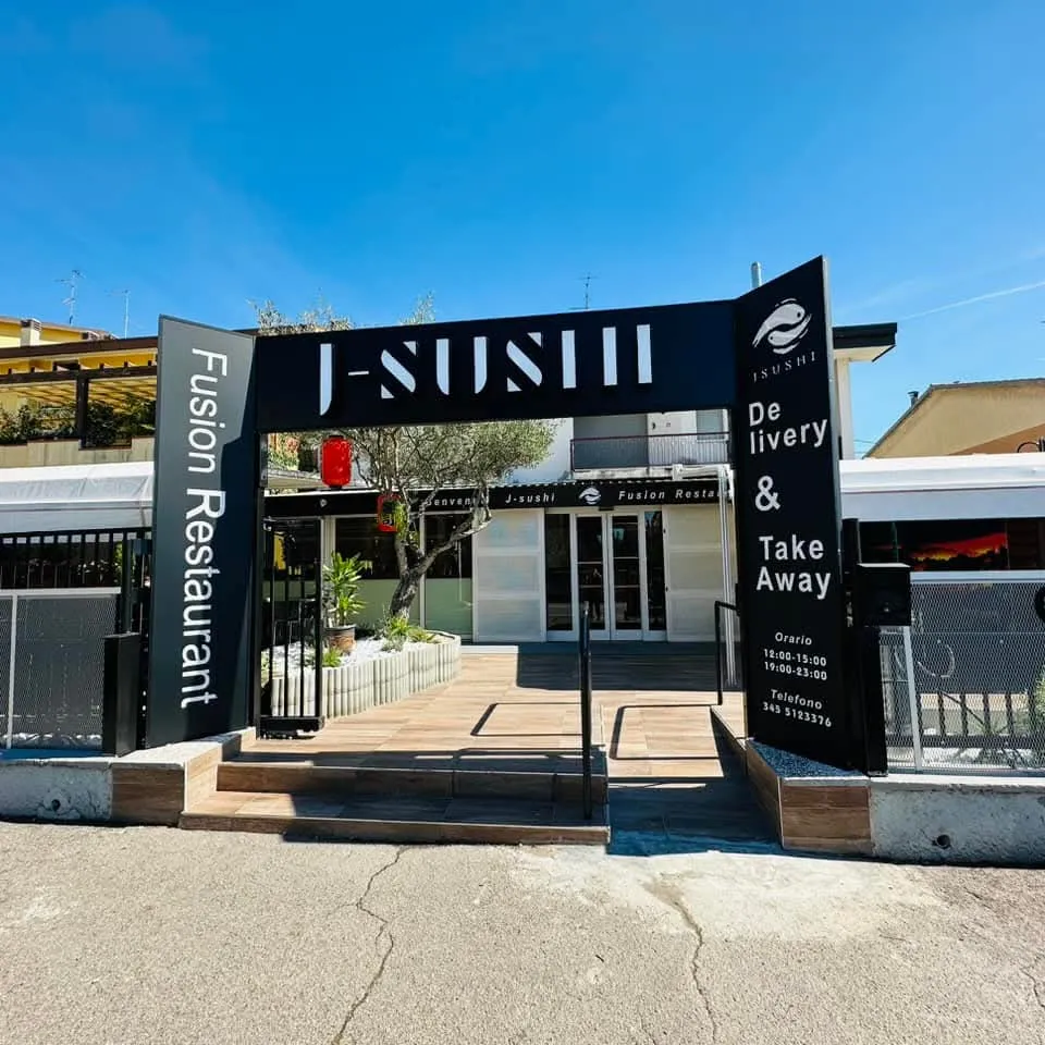 J-Sushi Castel d'Azzano restaurant in Beccacivetta-Azzano