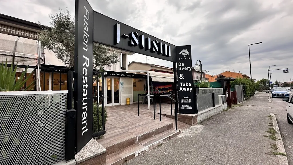 J-Sushi Castel d'Azzano_Beccacivetta-Azzano_slider_image_2