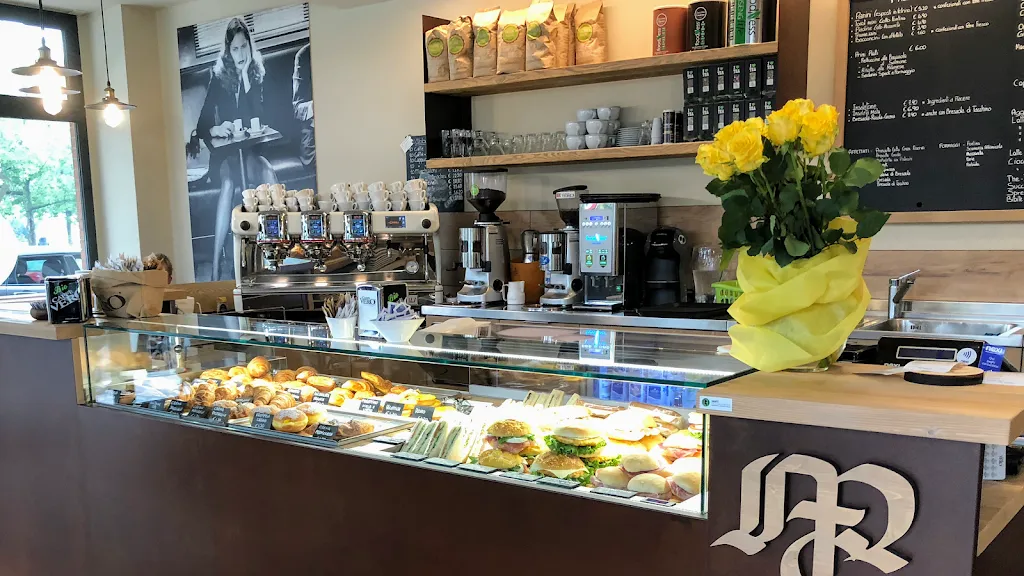 Bar Caffè Montecristo restaurant in Beccacivetta-Azzano