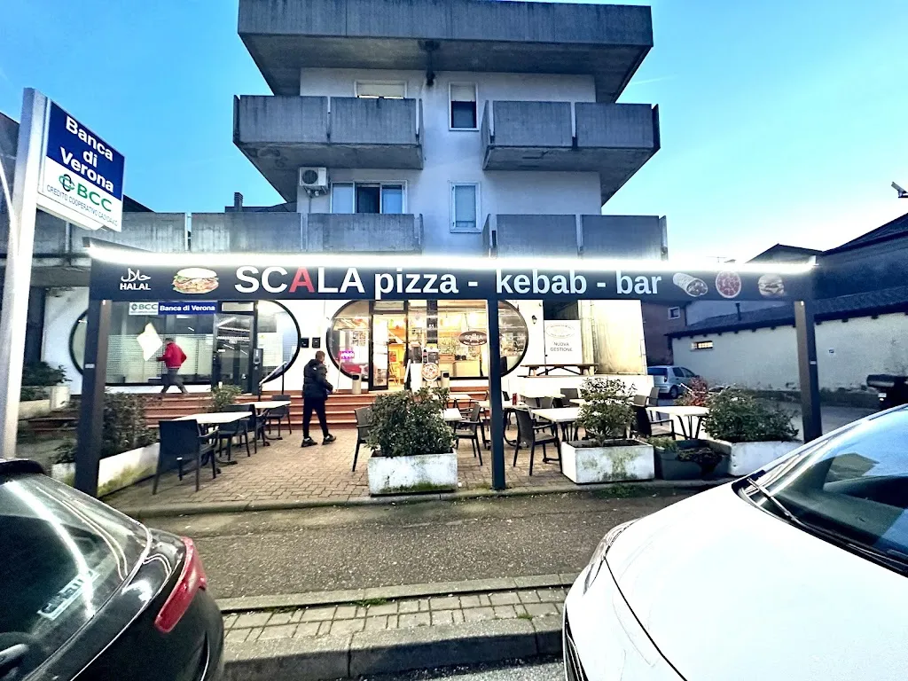 Scala pizza kebab bar restaurant in Beccacivetta-Azzano