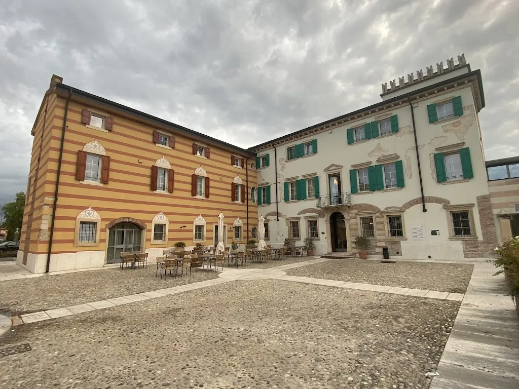 Nick Lemoine_Hotel Villa Malaspina_Beccacivetta-Azzano_review