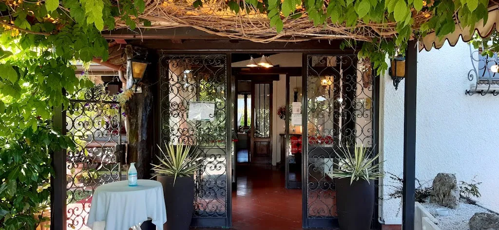 Tre Noghere restaurant in Bigolino