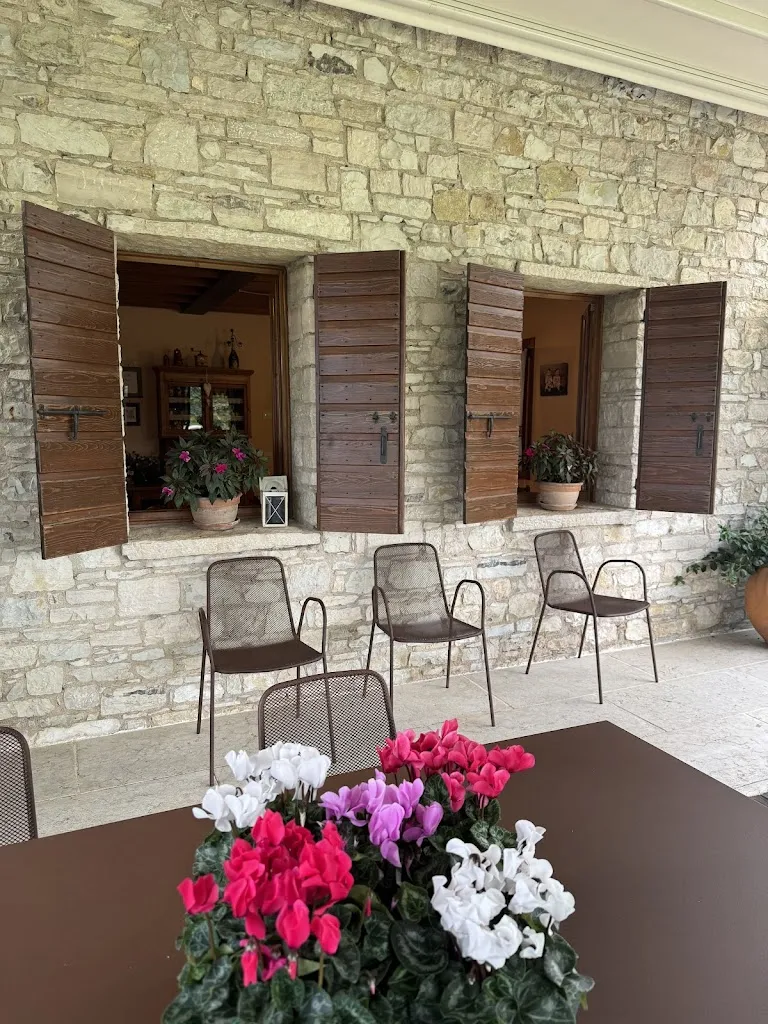 Lucie Schwabova_Farmhouse Le Mesine Azienda Agricola Le Mesine_Bigolino_review