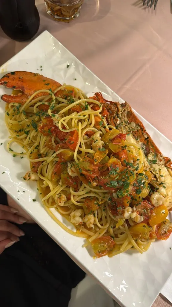 Sara Al Hakim_Riva 21_Otranto_review