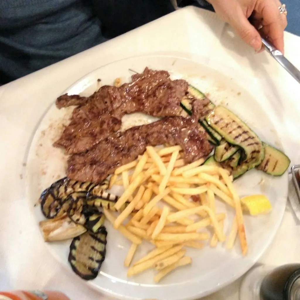 Barbara Savoldi_Pizzeria La Rossa da Michele_Bigolino_review