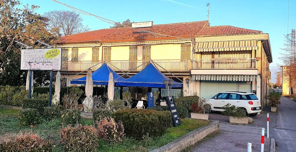 Albergo Adige restaurant in Boara Pisani