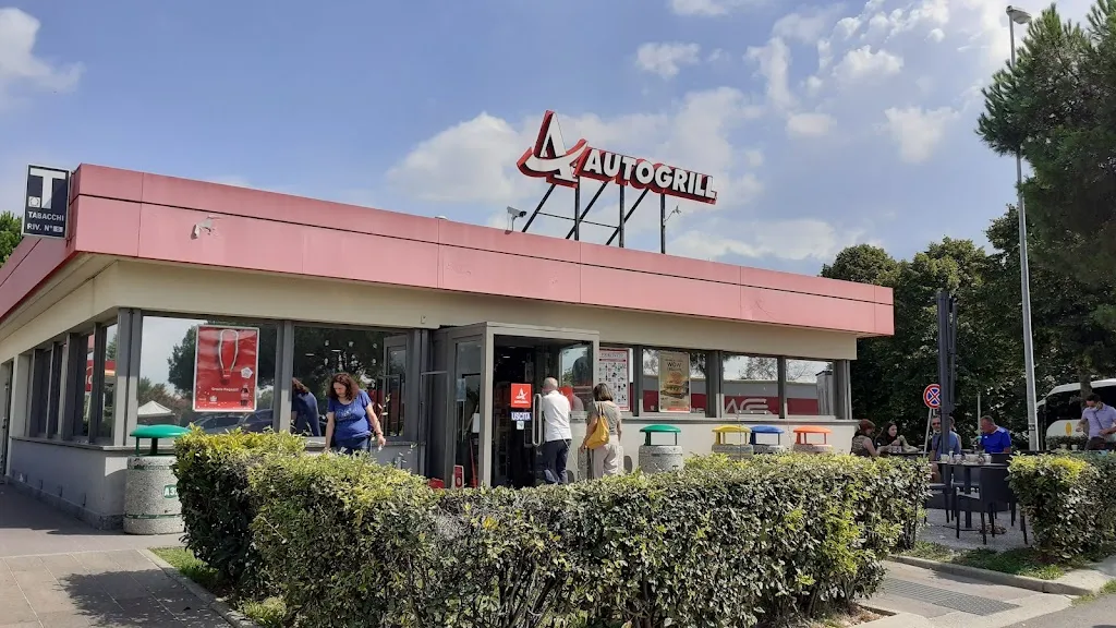 Autogrill Postumia Nord_Bolzano Vicentino_slider_image_1