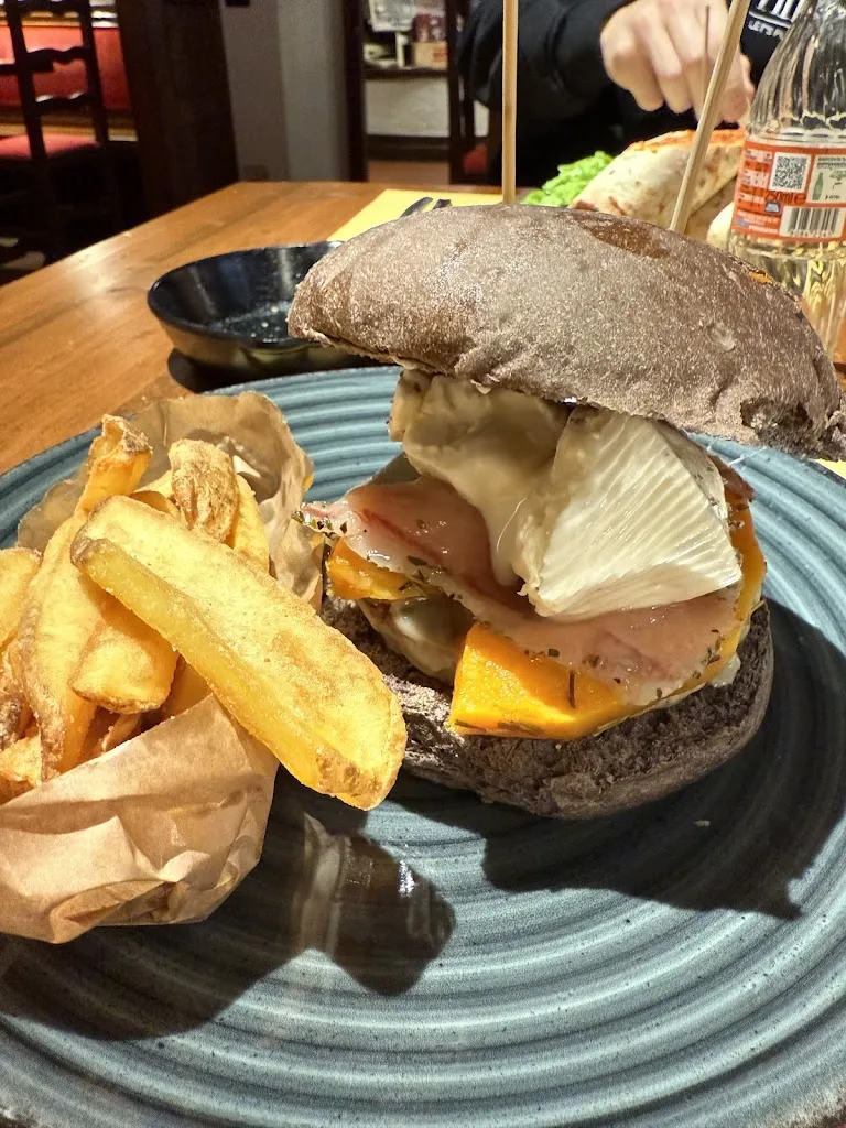 Nicolò Volpato_Banda Bistropub Belluno_Belluno_review