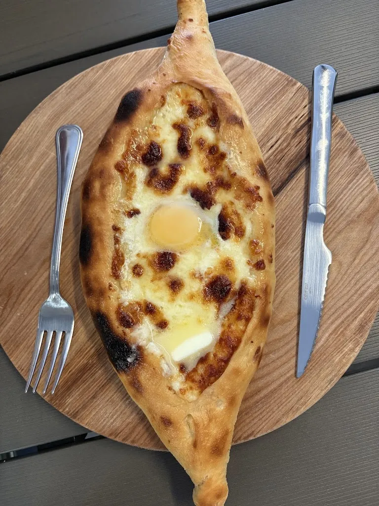 Emily Chang_Ristorante da asporto Tbilisi_Belluno_review