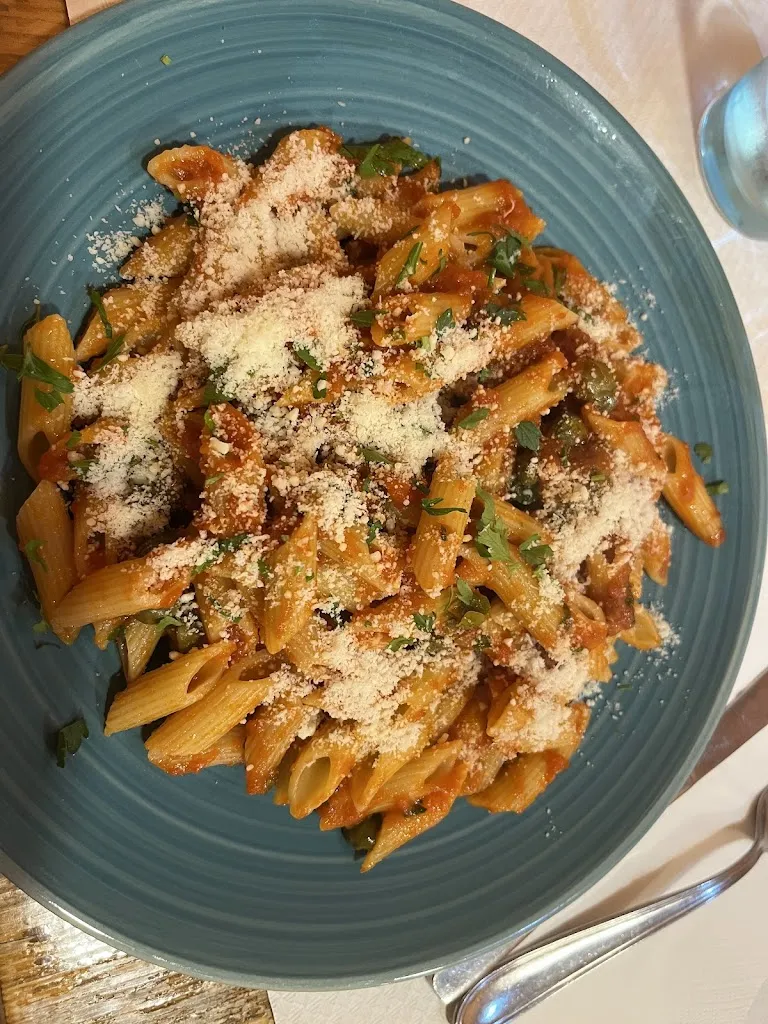 Martin Hauser_Bar Alpini_Belluno_review