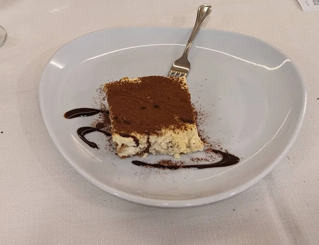 Muzammil Ali_Bella Napoli_Belluno_review