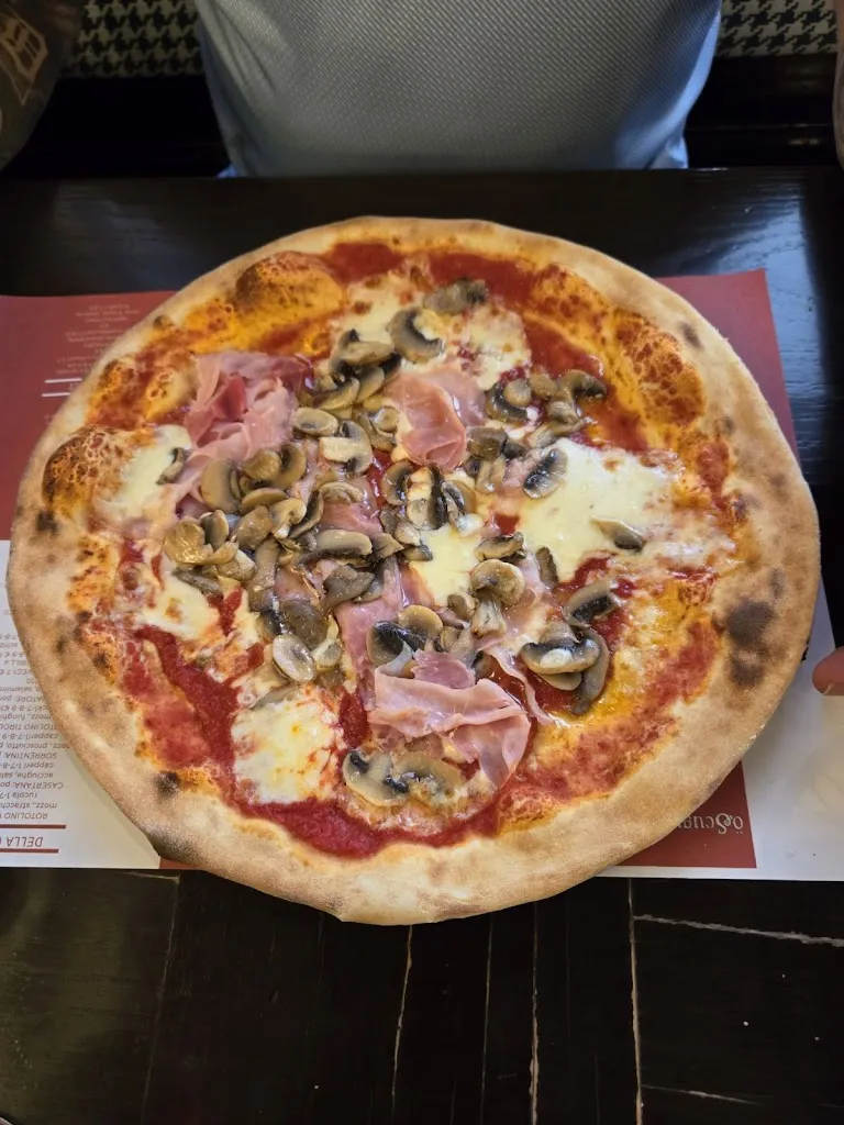 JR Sarti_O' Scugnizzo 2_Belluno_review