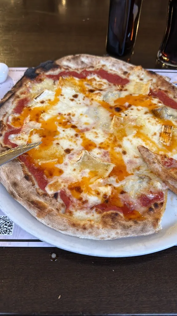 Ehab Mahmoud_Excalibur Ristorante Pizzeria Birreria_Belluno_review