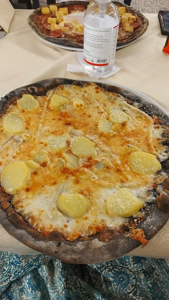 Zuzanna Poskrobko_Pizzeria da Salvatore 2 Belluno_Belluno_review