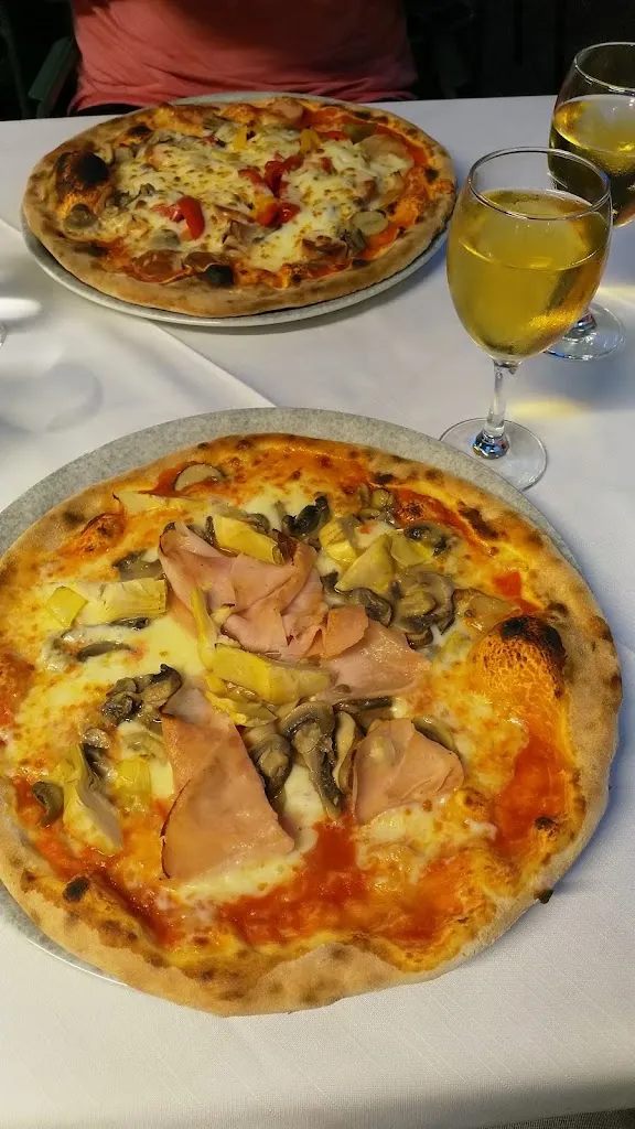 Aleš Korál_Ristorante Pizzeria Al Capriccio Da Mannaggia_Belluno_review